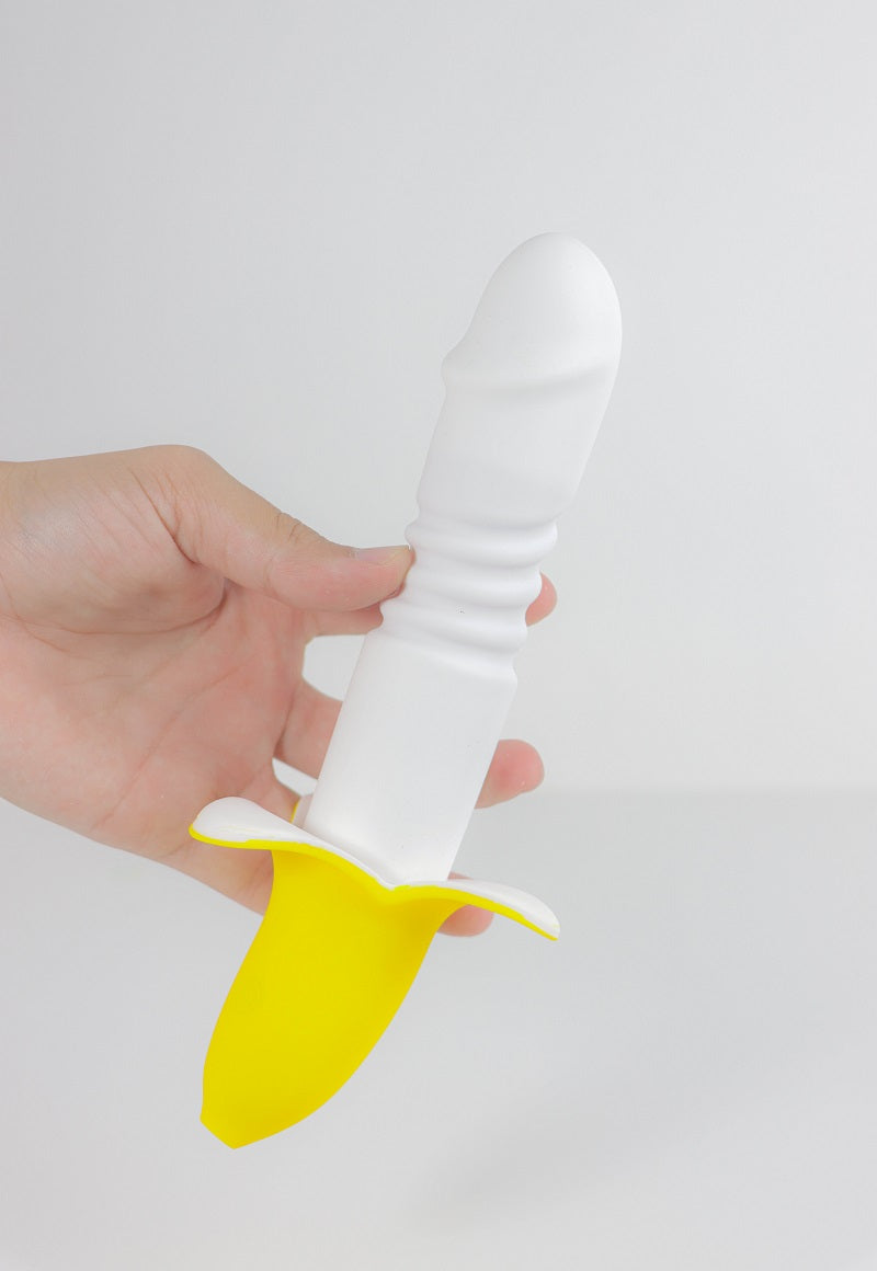 Penetrator Banana Stretch-Juguetes-Sexo Sentido-SexoSentido
